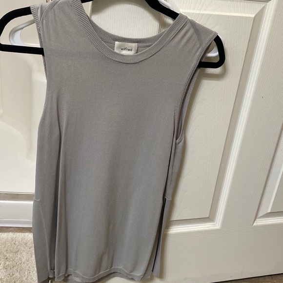 Wilfred Aritzia Top - Picture 1 of 4